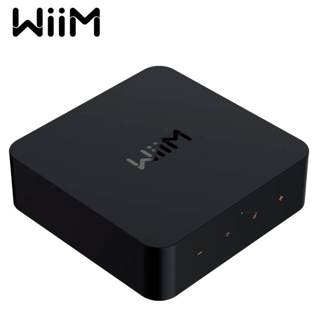 WiiMpro tuotekuva WiiM Pro Plus audiostriimeri/ multiroom- verkkosoitin Erittäin helppokäyttöinen huippuluokan verkkostriimeri, jolla voit kuunnella eturivin musiikkipalveluita ja luoda koko kodin langattoman äänijärjestelmän. Kytke WiiM Pro Plus suoraan jo olemassa olevaan äänijärjestelmääsi tai aktiivikaiuttimiin, ja toista korkealaatuista musiikkia WiFi:n, NAS-laitteen ja paikallisten äänitiedostojen kautta. Liitäntäpuolelta löytyvät niin analoginen RCA-tulo ja -lähtö kuin digitaalinen optinen tulo ja lähtö sekä digitaalinen koaksiaalinen sisääntulo. Laite saa virtansa USB-C-liitännän kautta.